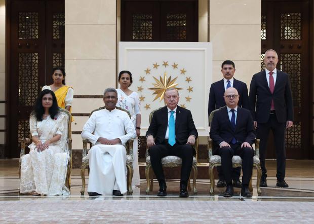 Cumhurbaşkanı Erdoğan, büyükelçilerin güven mektuplarını kabul etti