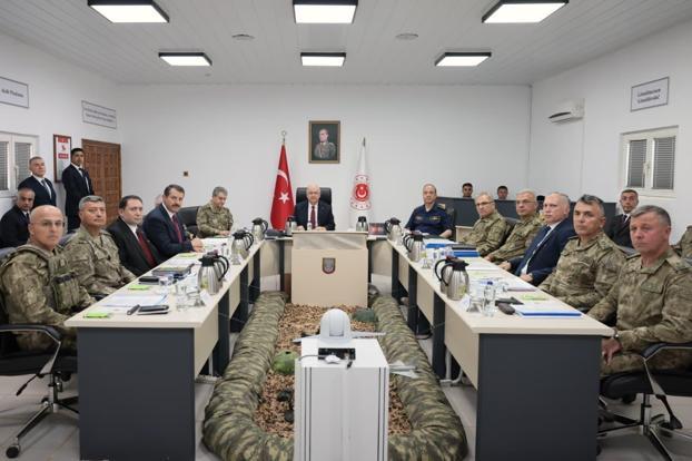 Milli Savunma Bakanı Yaşar Güler, KKTCde