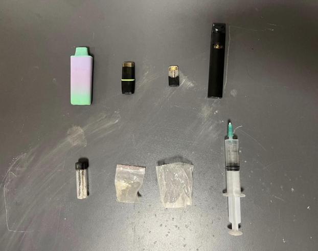 Uyuşturucu soruşturması kapsamında rapçi Ege Karataşlı tutuklandı