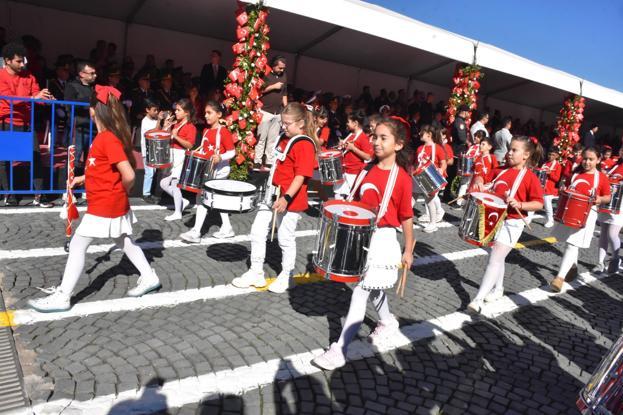 Yurtta 29 Ekim Cumhuriyet Bayramı coşkusu