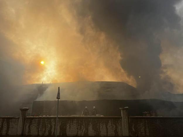 Fabrikada 3 işçinin öldüğü yangının başladığı anın kamera görüntüleri ortaya çıktı