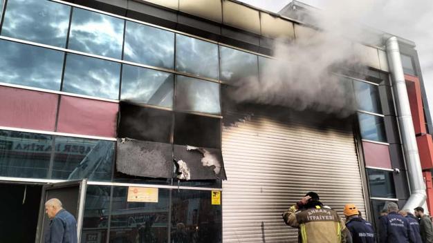 Ankarada maket imalathanesinde yangın