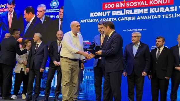 Bakan Kurum: Bu işler ahbap çavuş ilişkisiyle yürümez
