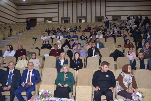 Dr. Yılmaz: Her erken doğan bebek hayata erken adım atan bir kahramandır