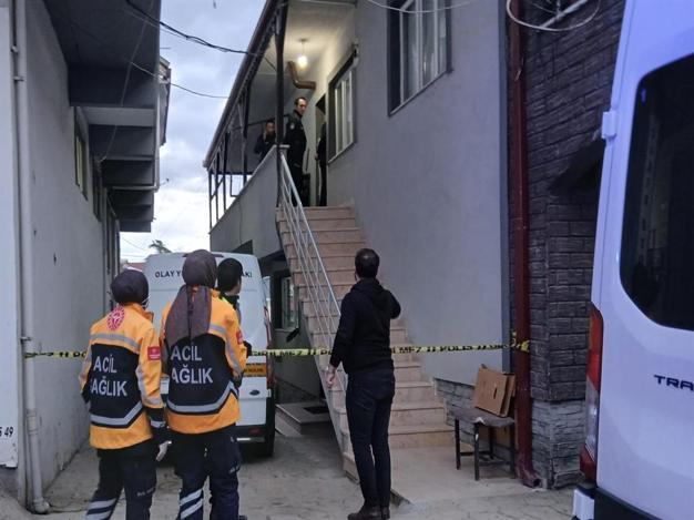 Emekli polisin, eşini ve emlakçıyı öldürdükten sonra kaçtığı anların görüntüleri ortaya çıktı