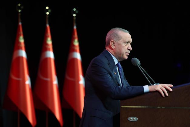 Cumhurbaşkanı Erdoğan: Kadına ve çocuğa şiddet, insanlık suçudur