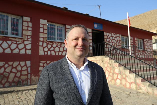 Midyattaki köy okuluna yazın serin kışın sıcak tutacak ısı pompası kuruldu