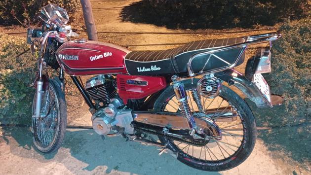 Motosiklet ile Karayolları aracı çarpıştı: 1 yaralı