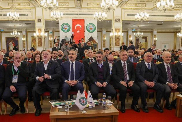 Bakan Fidan, Karadeniz Vakfı 19. Olağan Kongresine katıldı