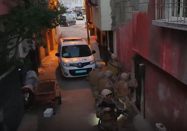 Gaziantep merkezli 14 ildeki Narko Kapan operasyonunda 416 şüpheli tutuklandı