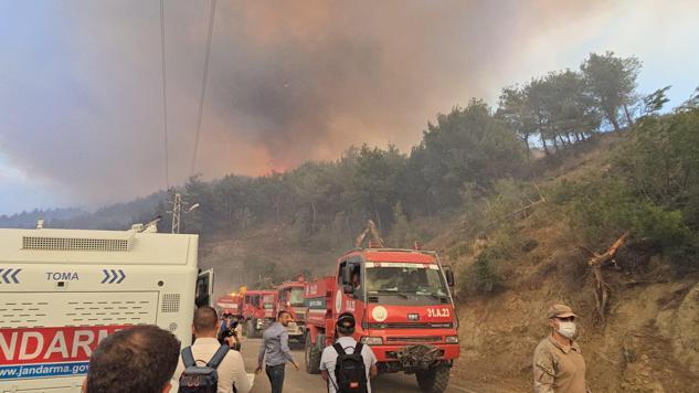 Hataydaki orman yangını 2nci gününde