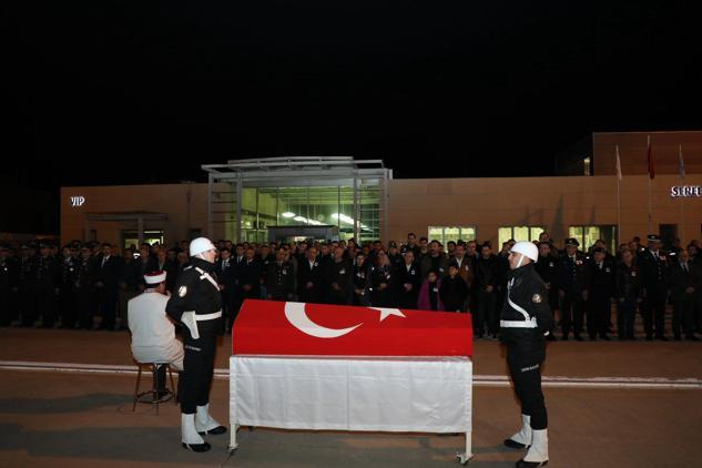 Şehit polis Seçkin Yalçın’ın cenazesi, memleketi Elazığ’a getirildi