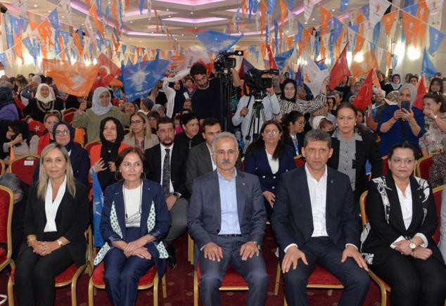 Antalya trafiğini rahatlatacak kavşaklar bakanlar Uraloğlu ve Ersoy’un katılımıyla açıldı