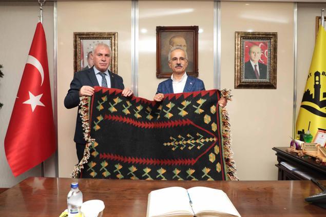 Bakan Uraloğlu: Hedefimiz, 2026da Bayburt-Gümüşhane Havalimanı’ndan uçuşları başlatmak