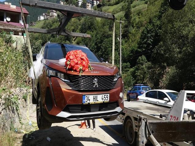 Düğün öncesi gelin almada silahla ateş açıldı: 1 ölü, 2 yaralı