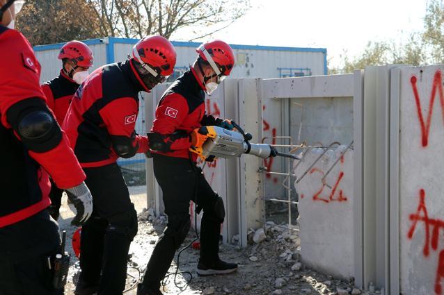 Tekirdağda 500 personelle deprem tatbikatı