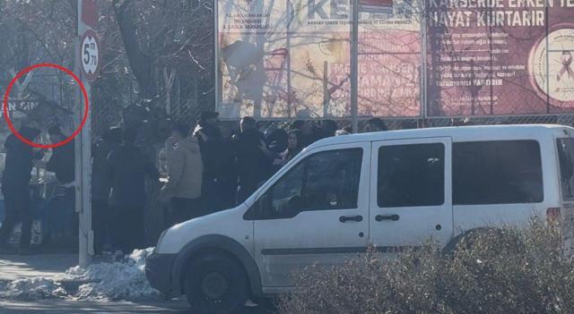 Diyarbakırda adliye önündeki kavga kamerada