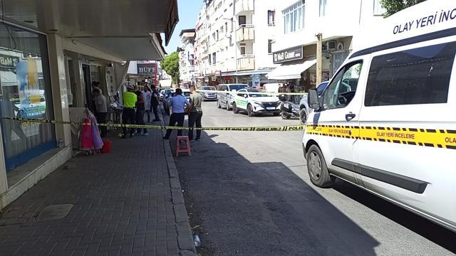 Aydında polis memuru, boşanma aşamasındaki eşini öldürdü