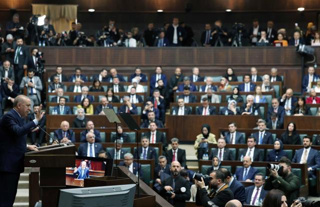 Cumhurbaşkanı Erdoğan: Bir cellat görmek istiyorsa aynaya baksın