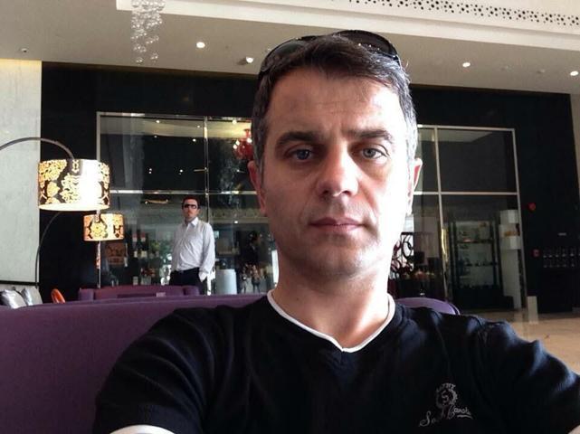 İzmirde polis merkezine silahlı saldırı: 2 şehit, 2 yaralı