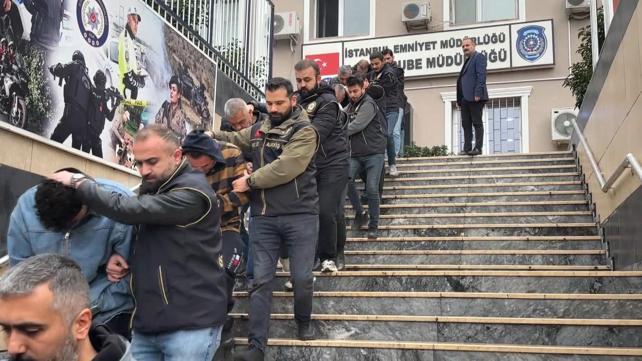 İstanbul merkezli 6 ilde Change otobüs operasyonu: 27 kişilik şebeke çökertildi