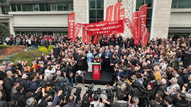 Bursa Büyükşehir Belediye Başkanı Mustafa Bozbey gözaltına alındı