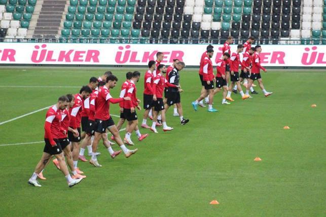 Gürcistan, Türkiye maçı için son antrenmanını yaptı