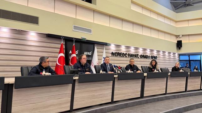 Fuat Oktay: AFAD benzeri kurumlara olan ihtiyaç dünkünden çok daha fazla