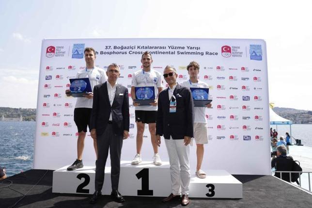 İstanbul Boğazı’nda yüzme yarışında Rus yüzücü kayboldu; soruşturma başlatıldı