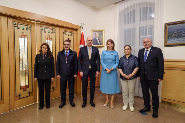 TBMM Başkanı Kurtulmuş, Türkiye’nin Budapeşte Büyükelçiliği’ni ziyaret etti