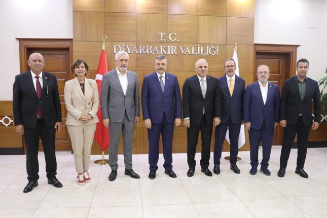 Bakan Çiftçi: Alihan Kuriş suç şebekesinin üst yönetimine operasyon yapıldı