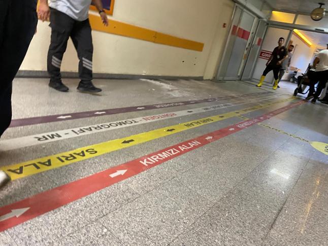 Rize Devlet Hastanesi Acil Servisinde silahlı saldırı: 5 yaralı; o anlar kamerada