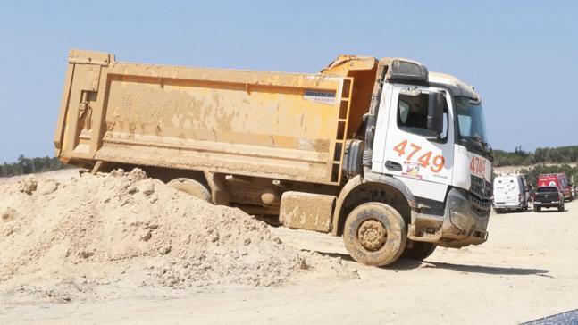 Çatalcada kum ocağında göçük; balçıkta mahsur kalan işçinin cansız bedenine ulaşıldı