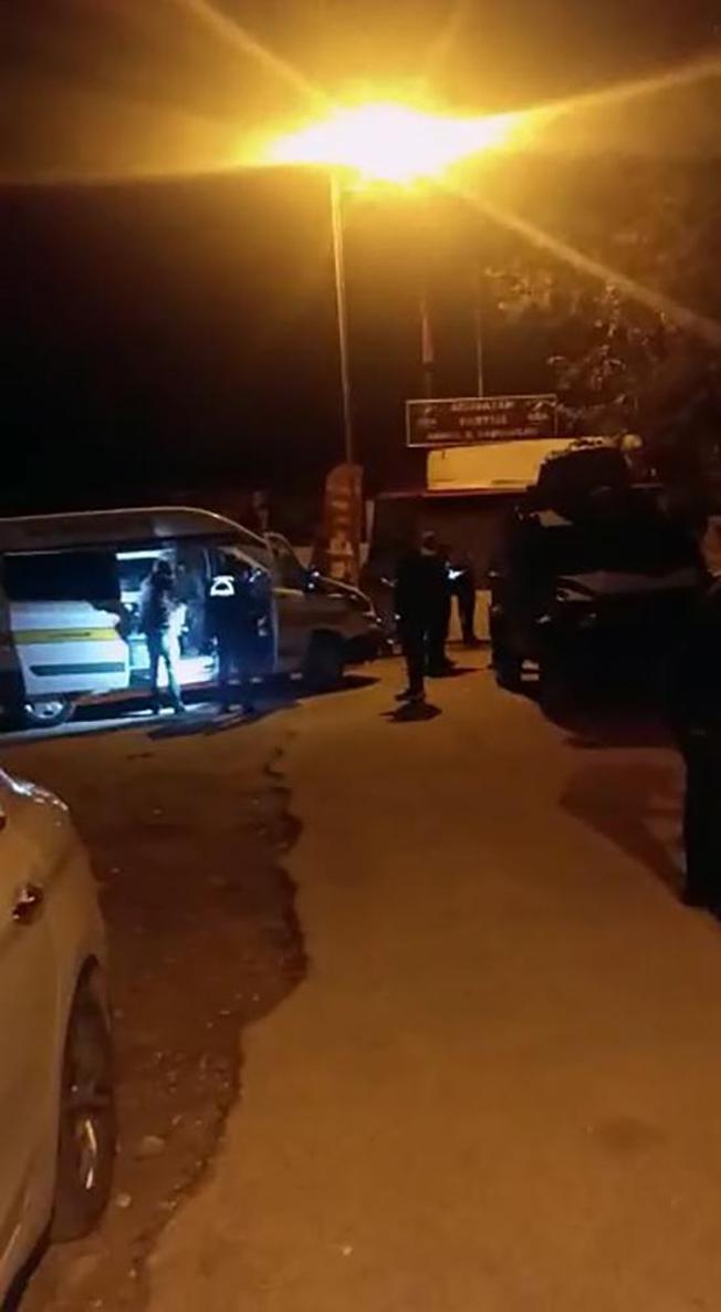 Başkandan 18 bin lira alacağı olduğunu iddia edip, parti binasını kundakladılar