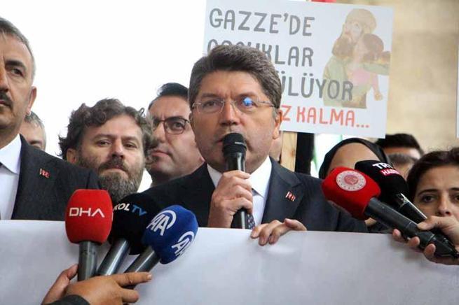 Bakan Tunç: Alıkoyduğunuz insan hakları savunucularını serbest bırakmanız gerekir