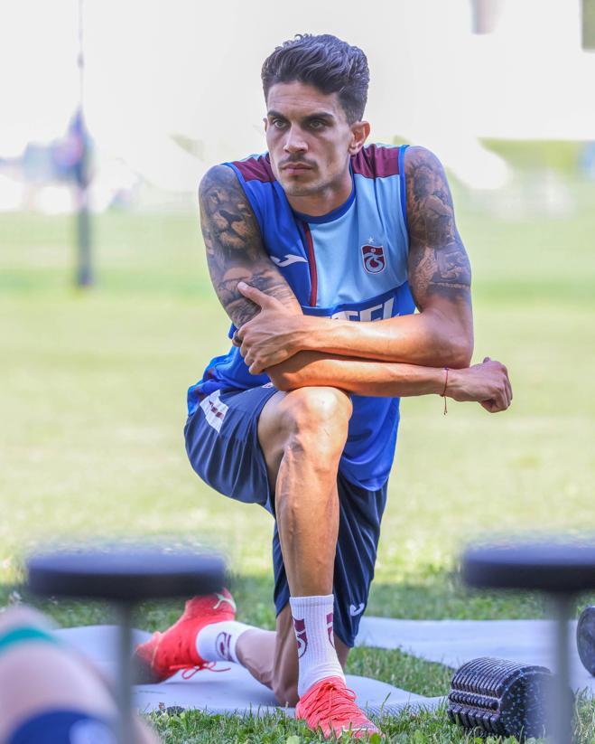 Dimitrios Kourbelis, Trabzonspor ile ilk antrenmanına çıktı
