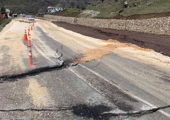 Adıyamanda sağanak, sele neden oldu
