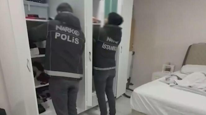 İstanbul merkezli 4 ilde uyuşturucu operasyonu:10 gözaltı