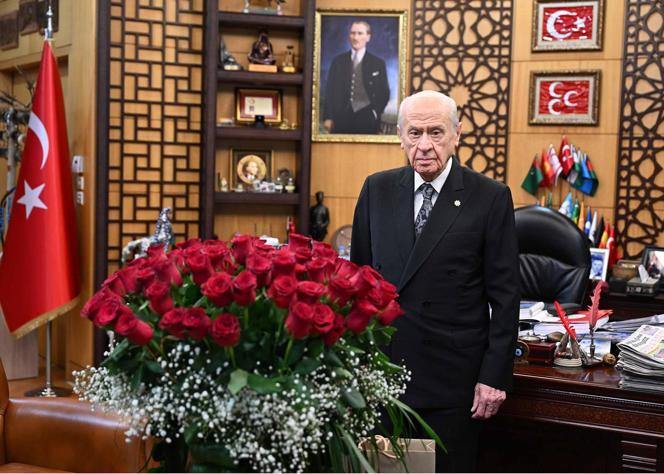 Cumhurbaşkanı Erdoğan, Bahçelinin yeni yılını ve yaşını kutladı