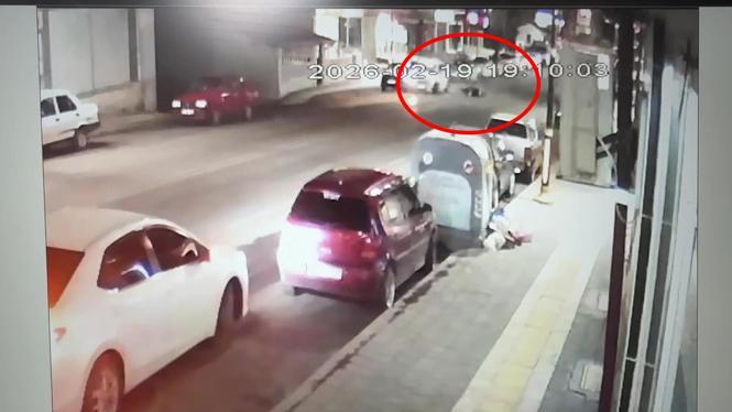 Teravih namazı giderken otomobilin çarptığı kayınvalide ile gelin öldü