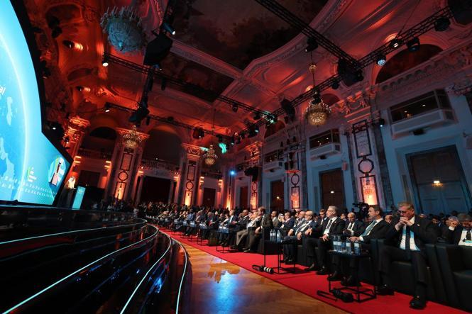 Bakan Bayraktar, 9uncu OPEC Uluslararası Seminerine katıldı