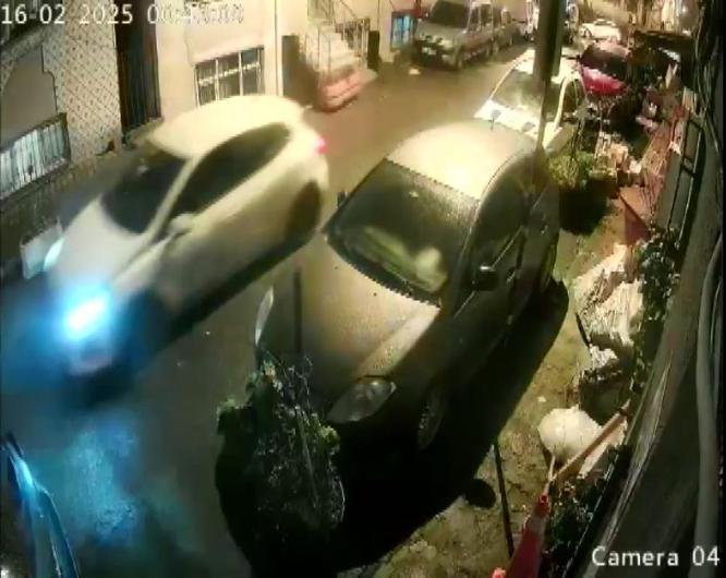 Beyoğlunda kulübe kurşunlayan 3 şüpheli yakalandı