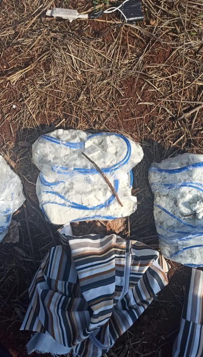 EGM: Afrinde canlı bomba hazırlığındaki 4 terörist yakalandı