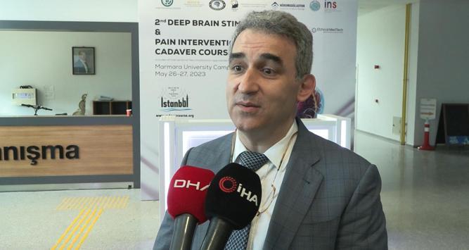 Yabancı doktorlar ‘Derin Beyin Stimülasyon ve Ağrı Müdahaleleri Kadavra Kursu’ için Türkiye’de