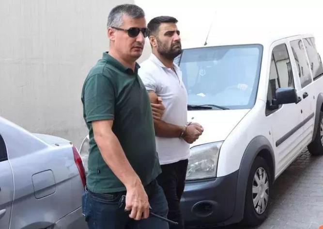 Şarkıcı Metin Işık ile oğlunun yeniden yargılandığı silahlı kavga davasında karar onandı