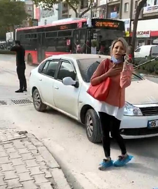 Olcay öğretmen, depremde kendisi gibi evleri yıkılan Ebru’nun eğitim masraflarını üstlendi