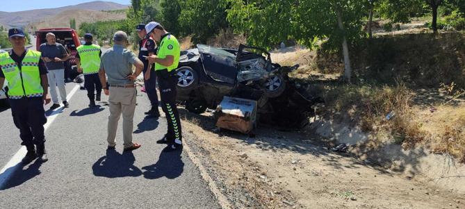 Malatyada otomobil, takla attı: 3 ölü, 1 yaralı