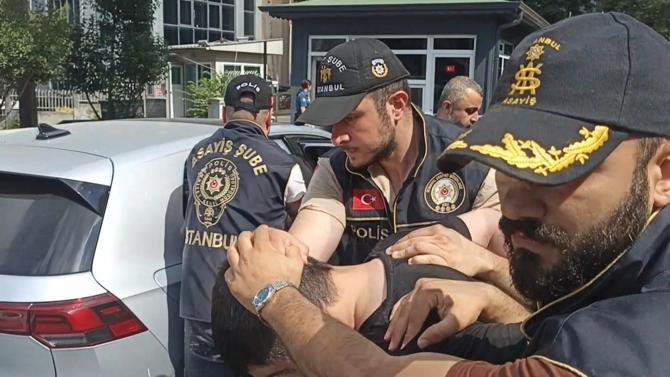 Küçükçekmecede balıkçı barınağındaki silahlı çatışma: 3 şüpheli adliyeye sevk edildi