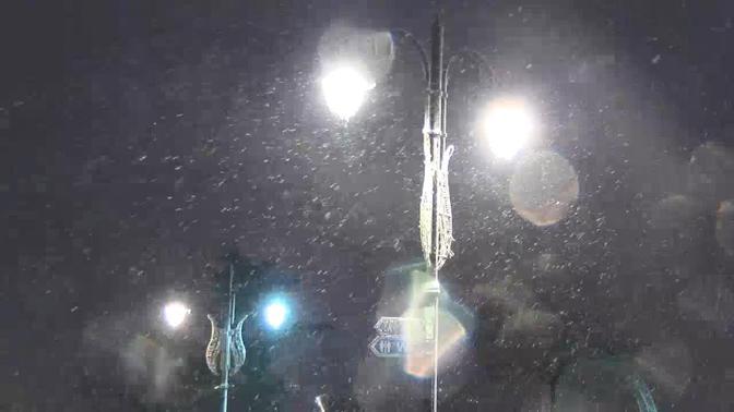 İstanbulda kar yağışı etkili oluyor