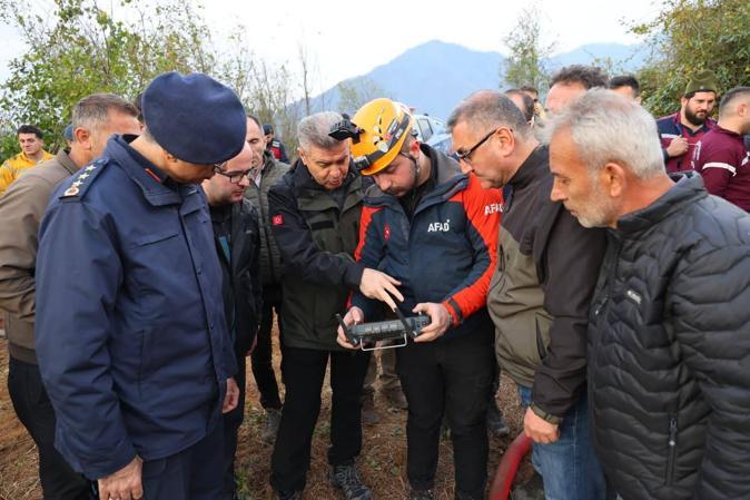 Artvin’de örtü yangını ormana yayıldı